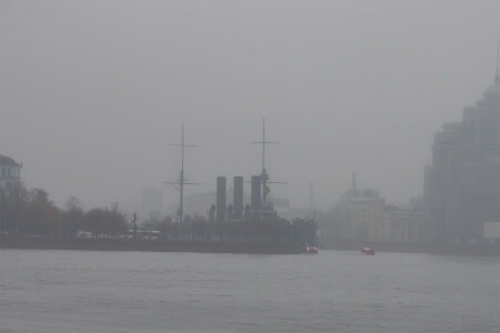 Туман над Невой.