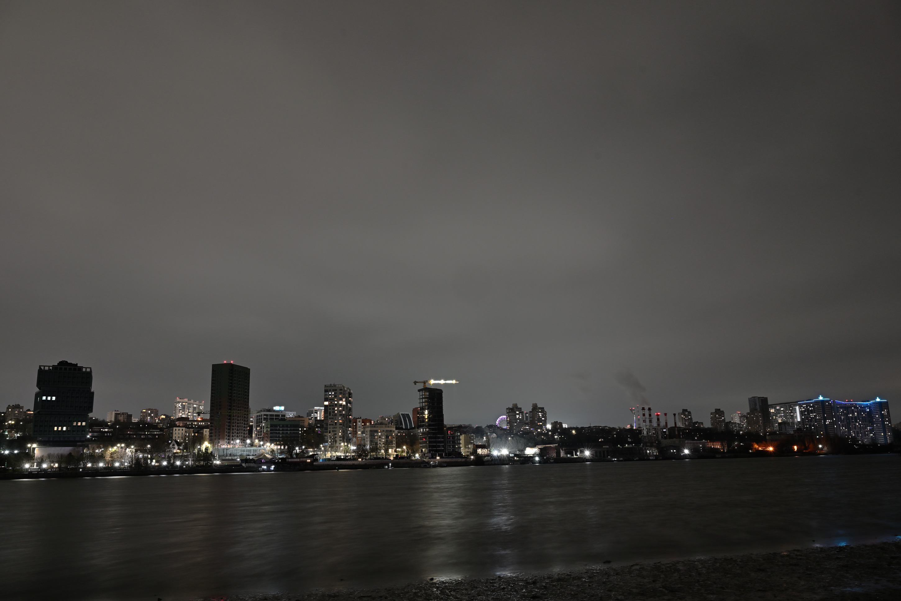 не увидеть города за домами