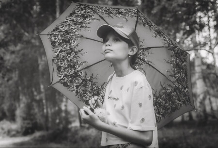 А по небу плывут облака