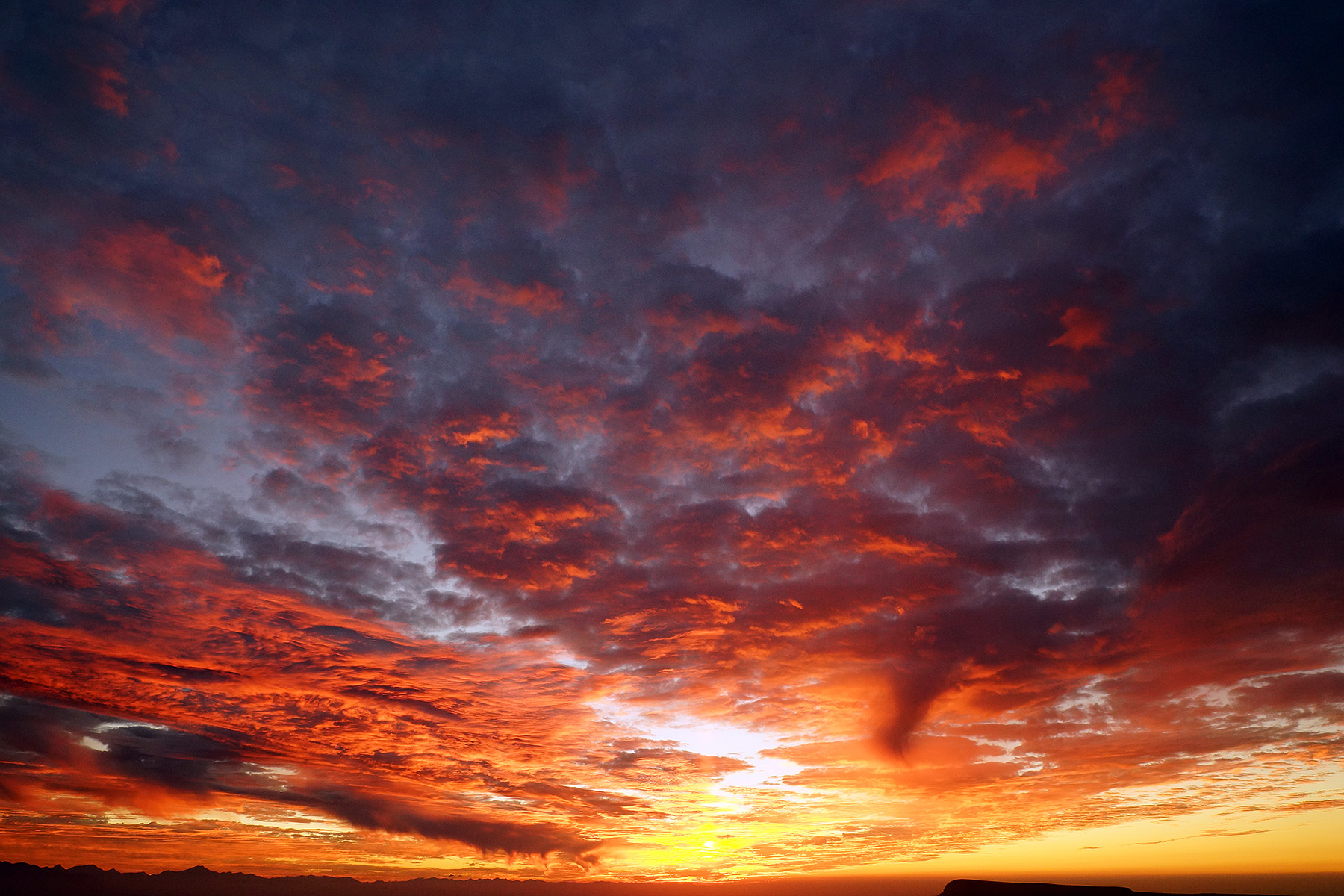 Закат в горах