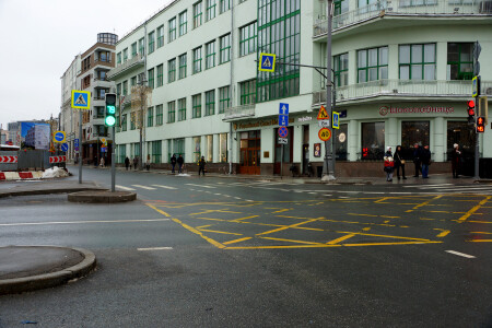 Лубянский проезд