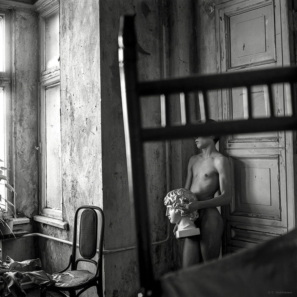 Антиной. С-Пб., 2000.