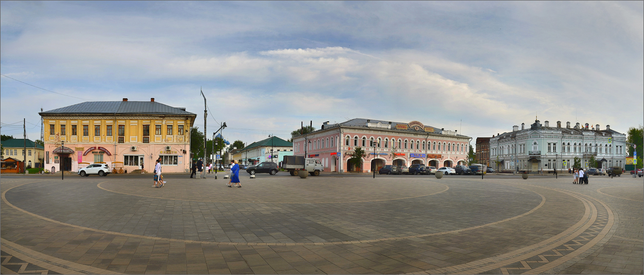 Успенская площадь...