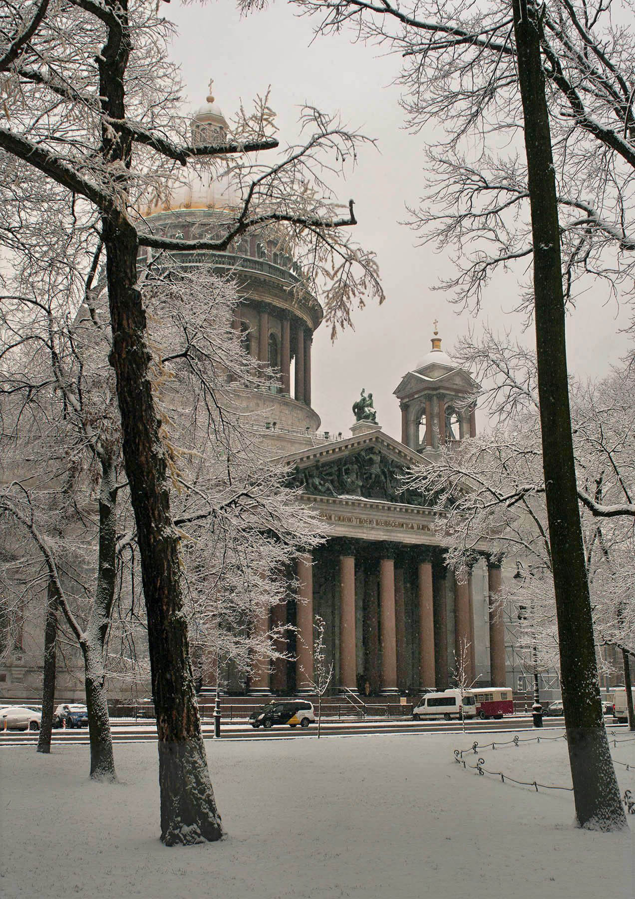 Исаакиевский собор (Петербург)