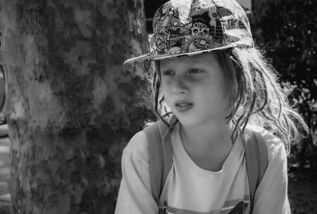 Мы такие разные,...(чб)