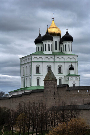 Свято-Троицкий кафедральный собор города Пскова