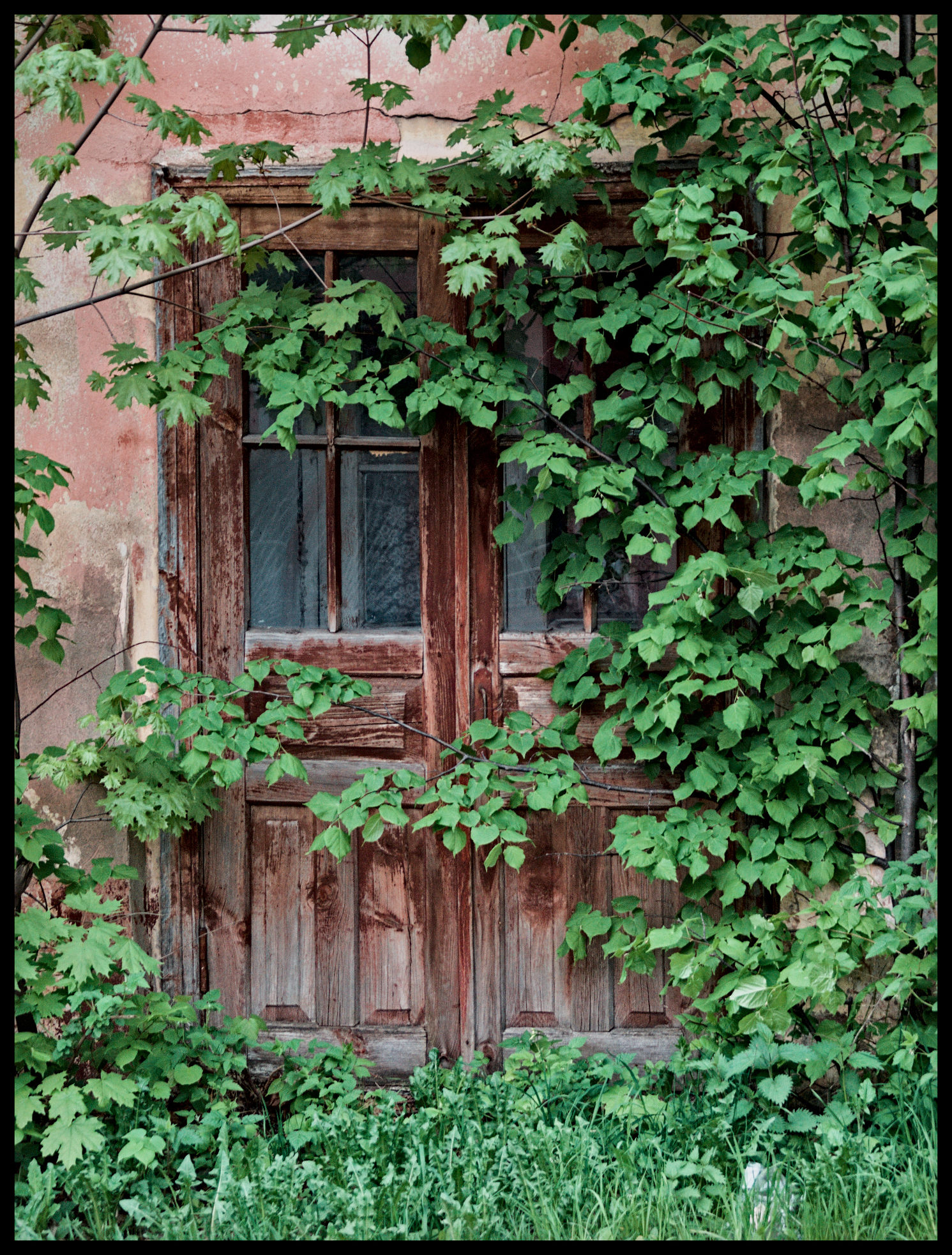 Закрытая дверь