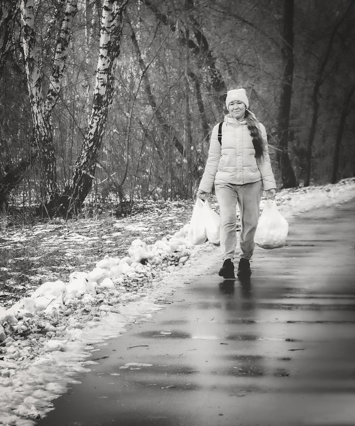 Только вижу я - идёт мне навстречу...