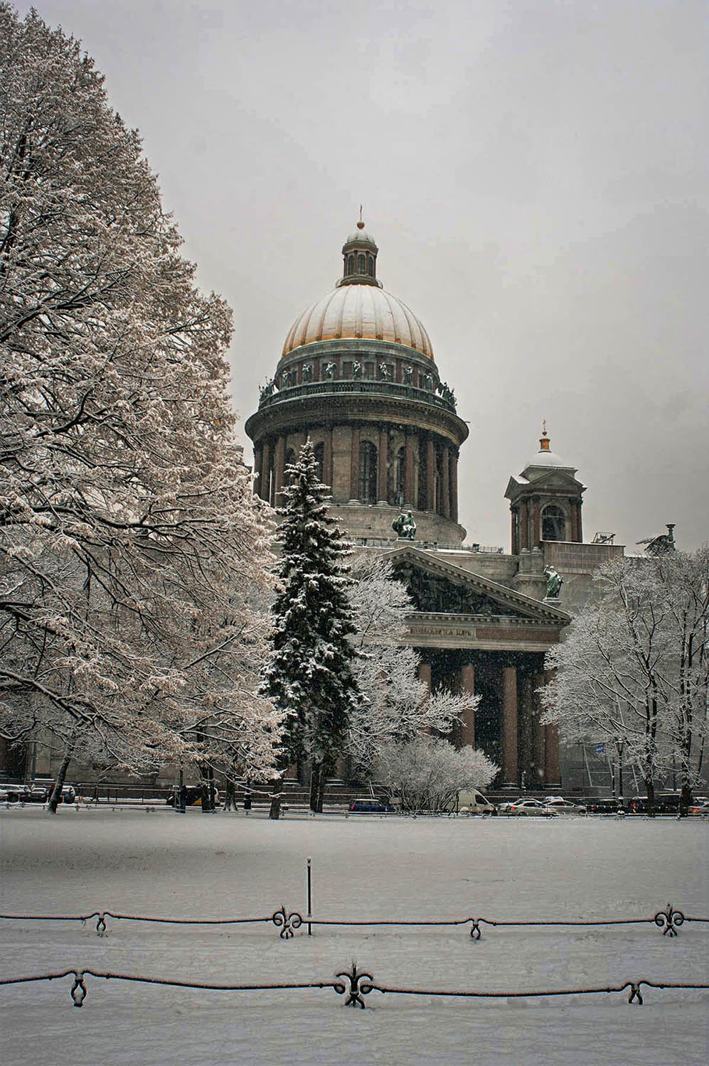 Исаакиевский собор (Петербург)