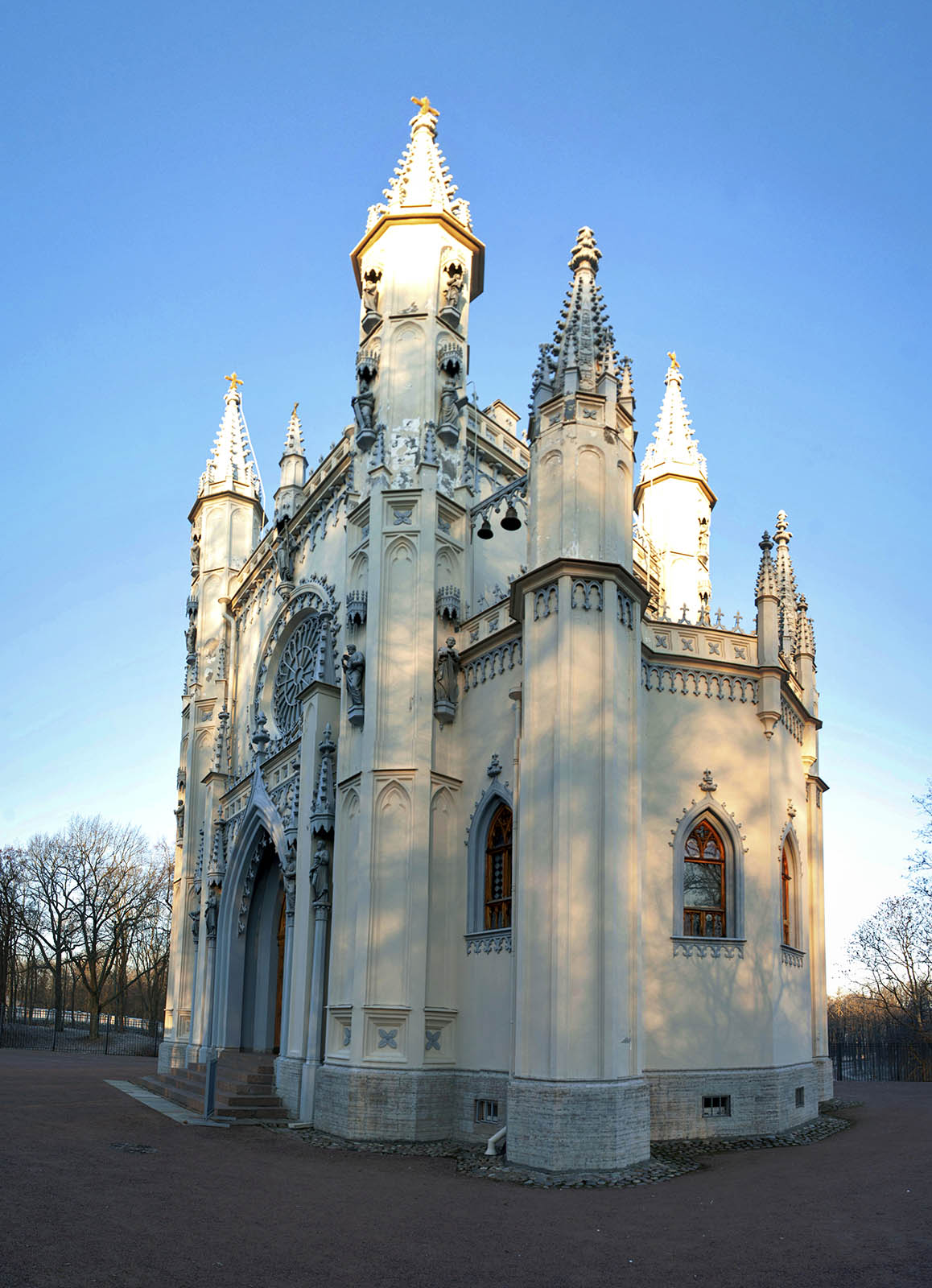 Петергоф. Готическая капелла (церковь Александра Невского).