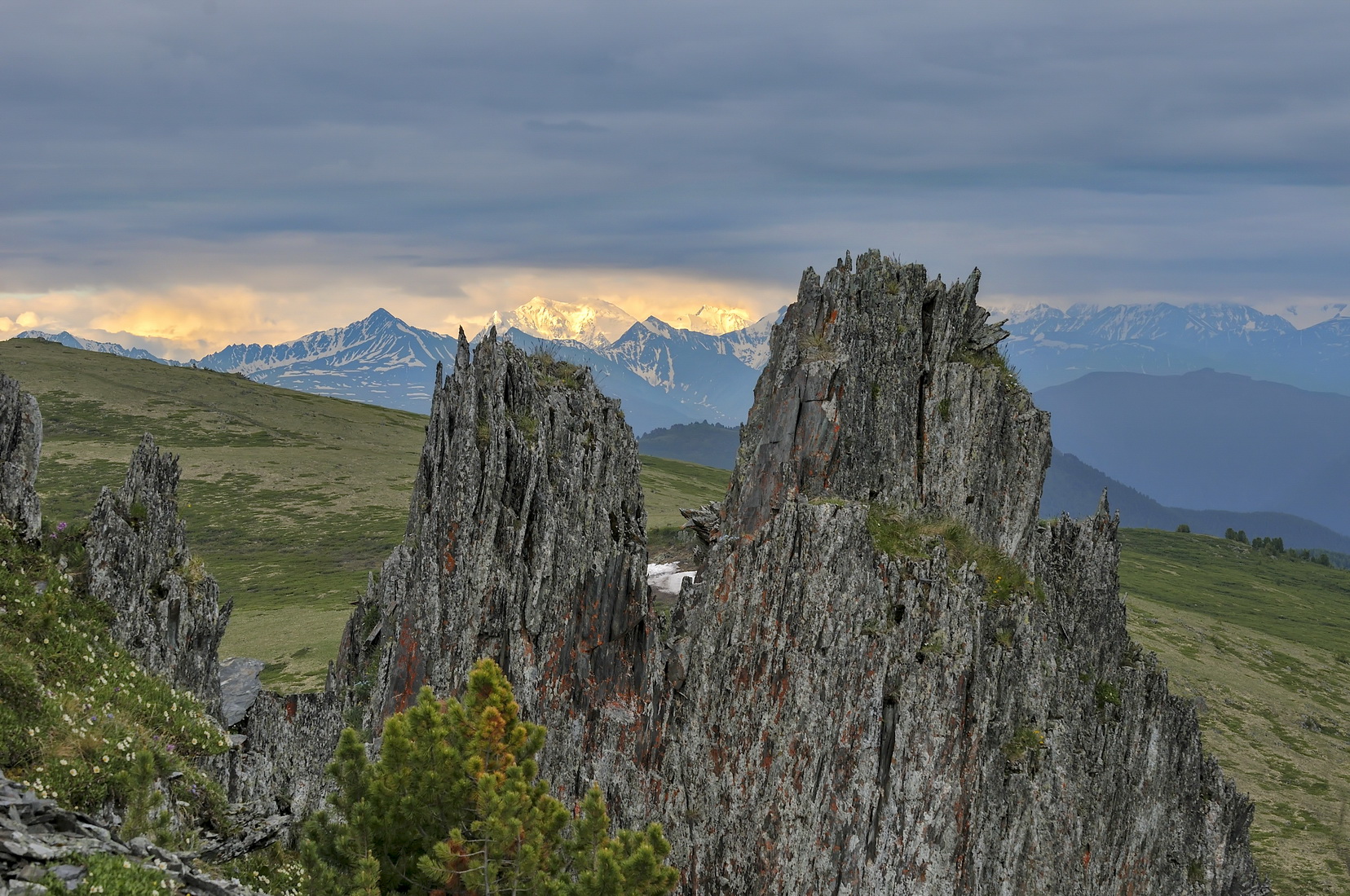 рассветные всполохи