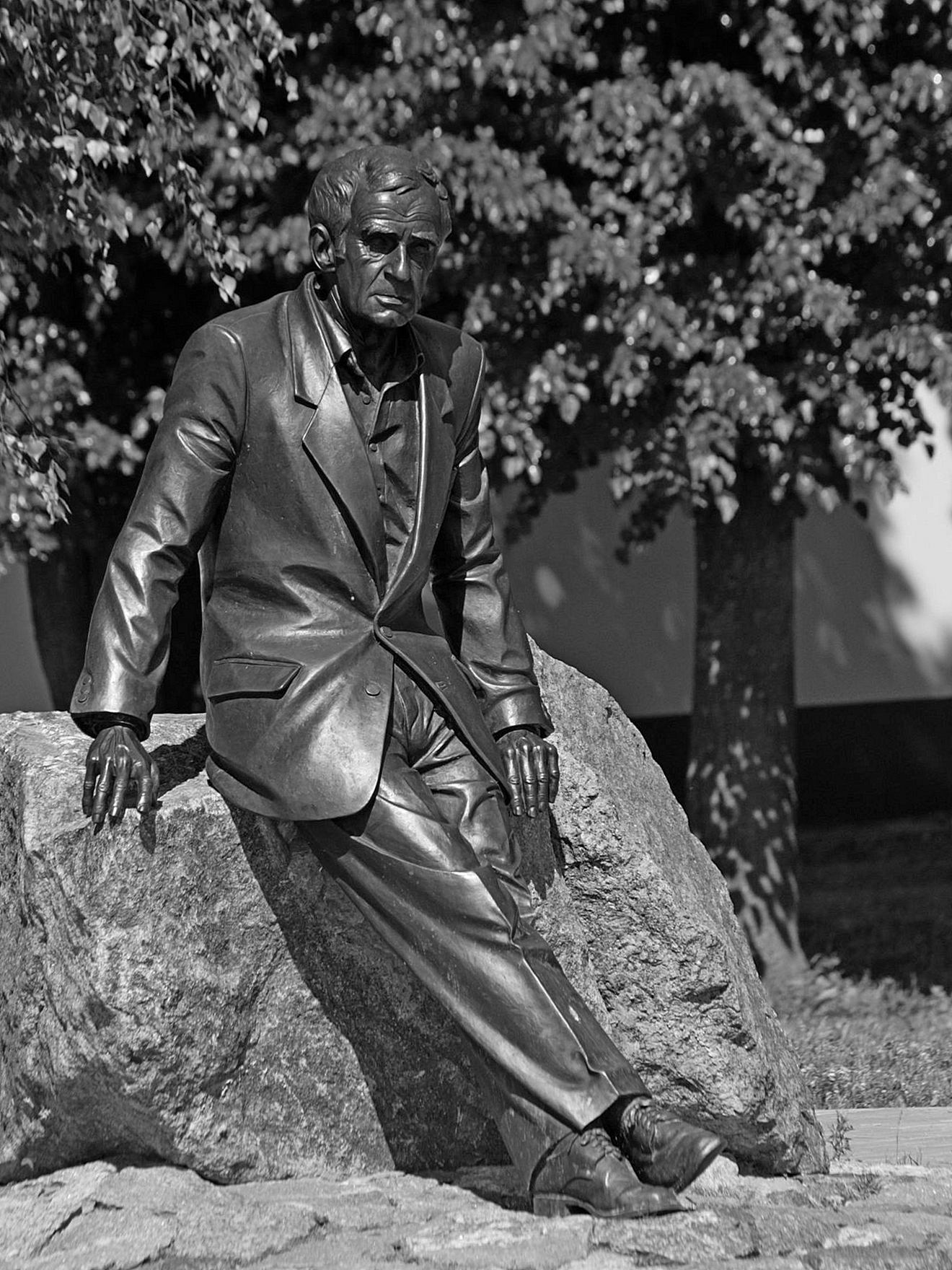 Себеж. Зиновий Гердт.