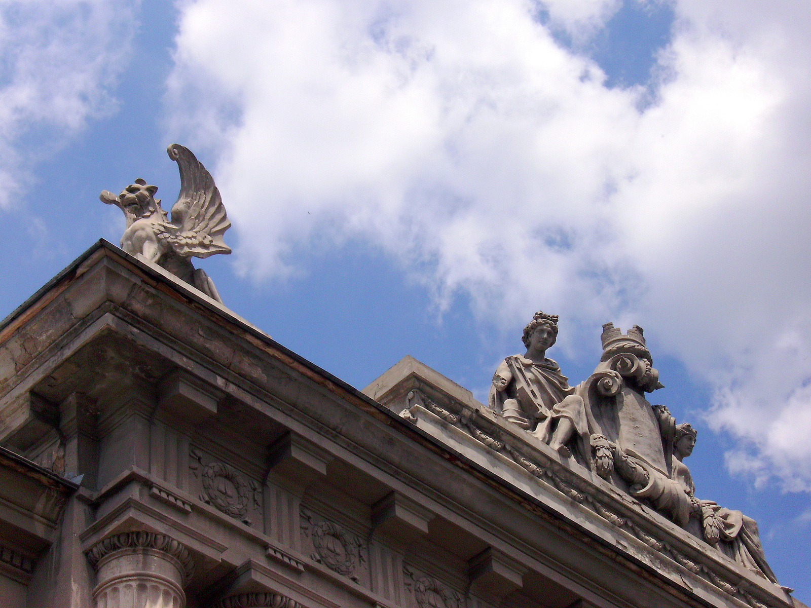 Даже прошлое уже в прошлом. Симферополь