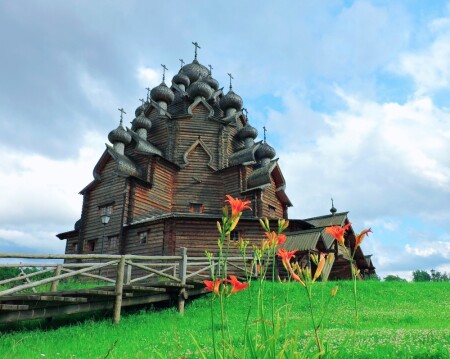 Храм Покрова Пресвятой Богородицы в усадьье Богословка