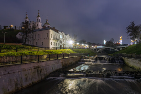 г. Витебск ночью, р. Витьба, водопад.