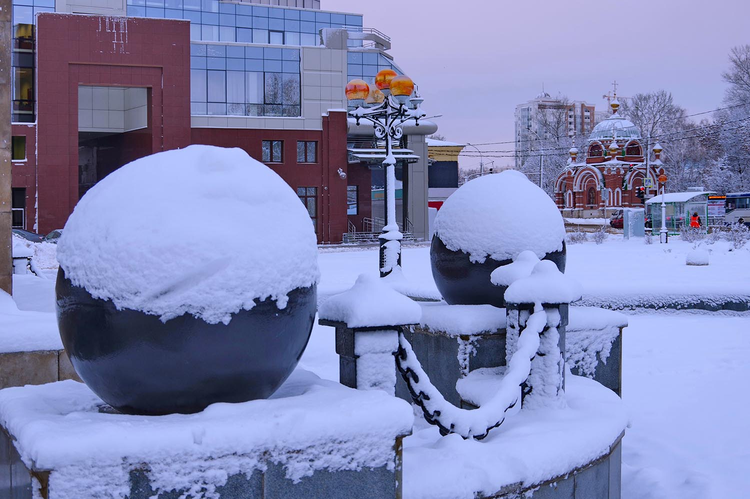 Новый год начинается.
