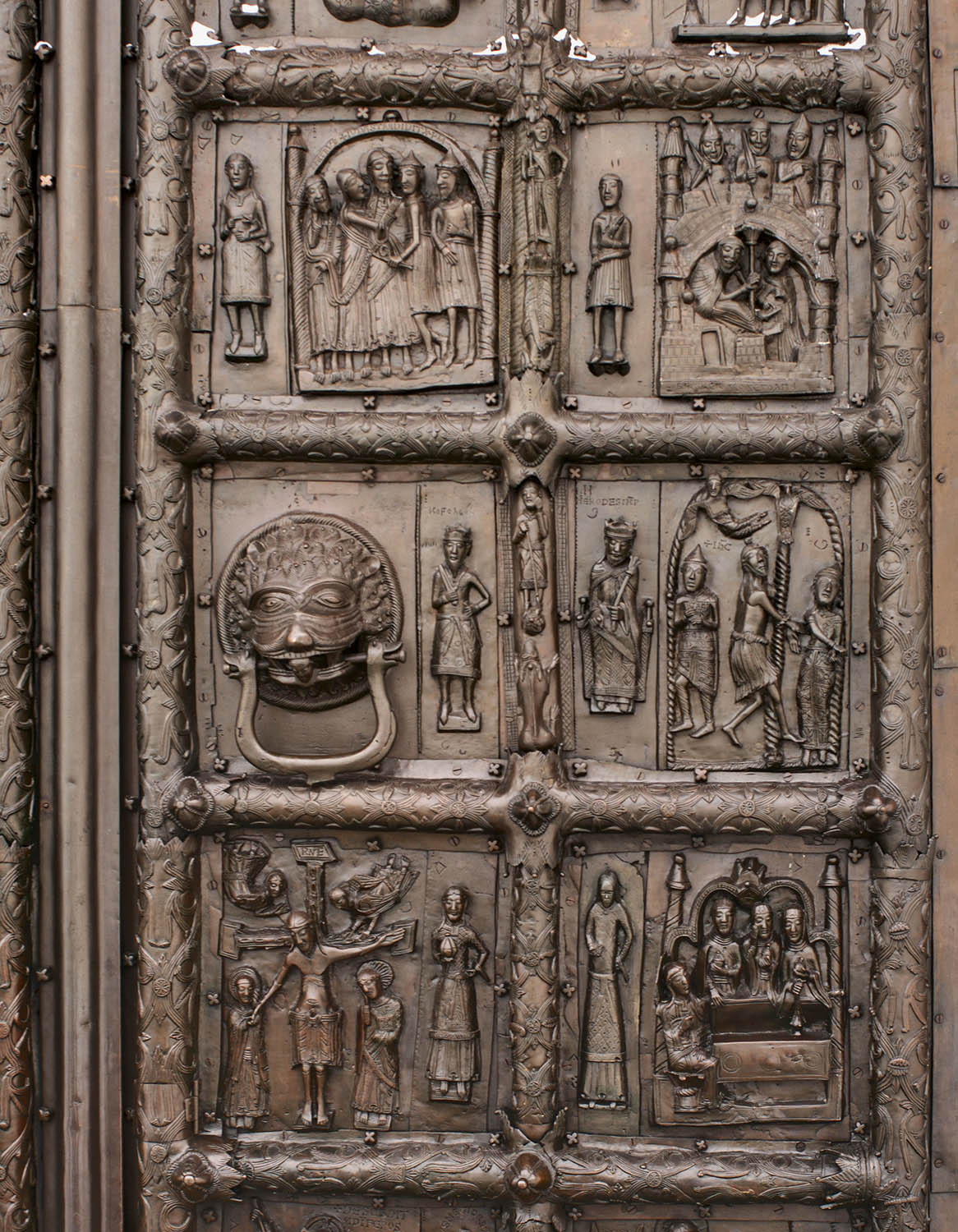 Великий Новгород. Магдебургские врата Святой Софии.