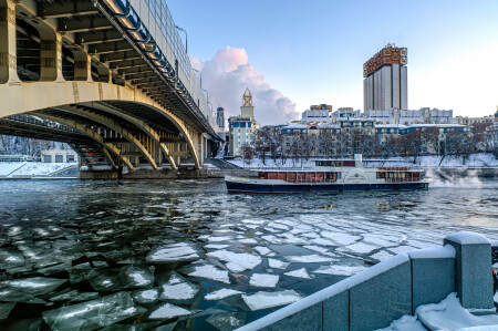 Январская навигация