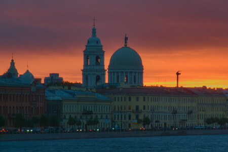 Закат над городом