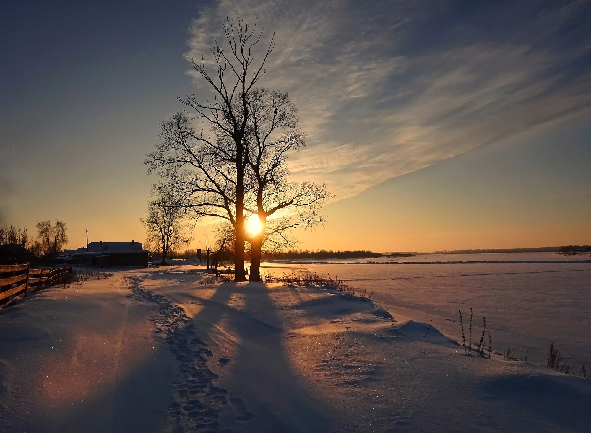 Зимний закат на Оби