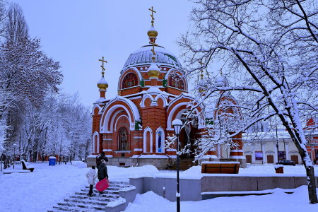 Часовня св. ПЕТРА и ПАВЛА в снежном убранстве.