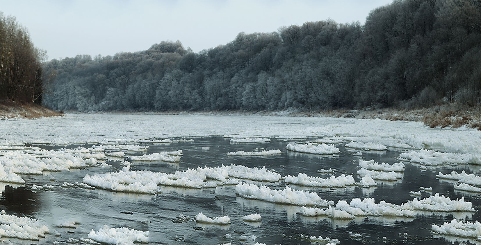 Начало января. (Всех православных с Рождеством!)