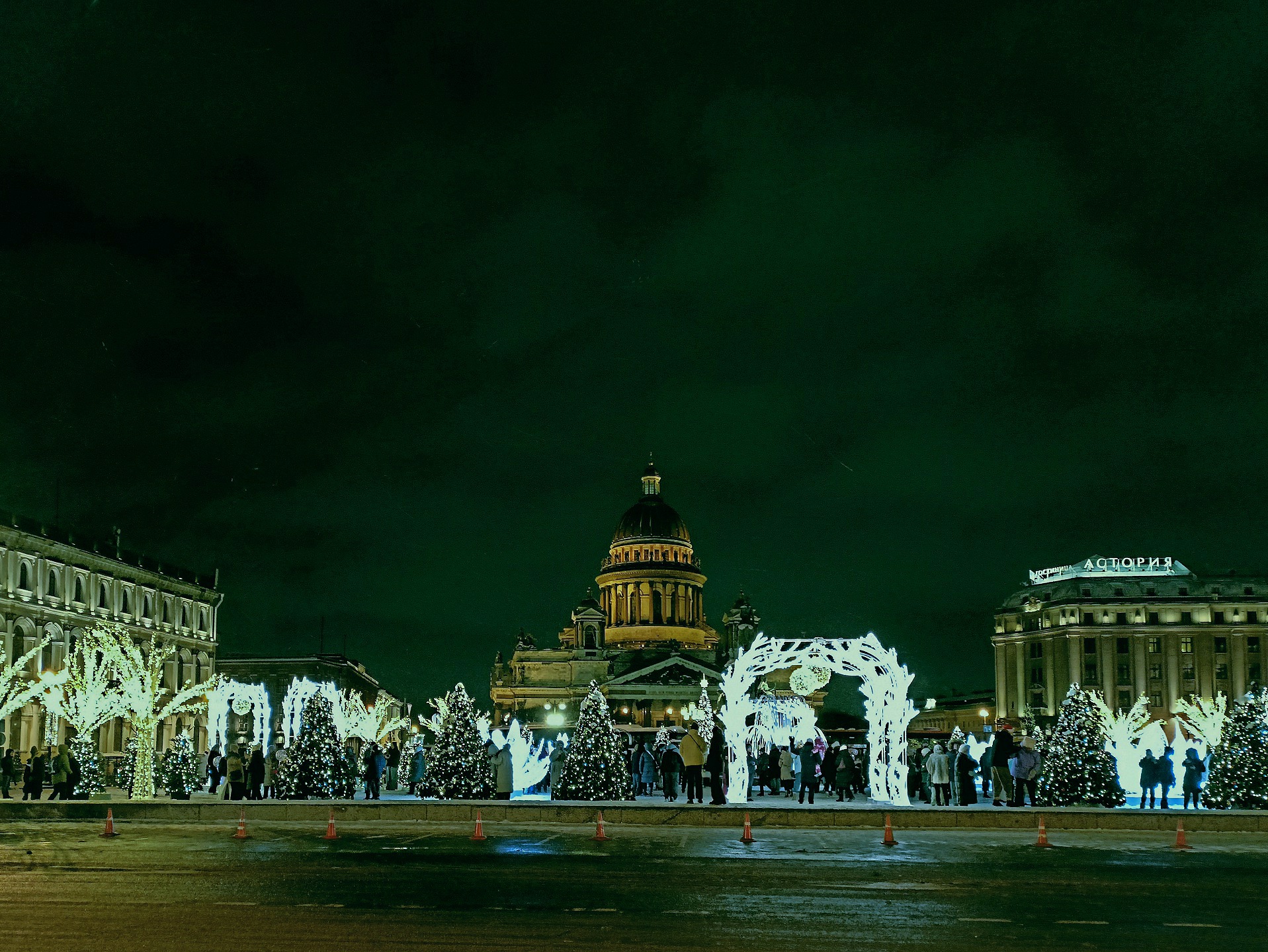 Исаакиевская площадь. 3 января