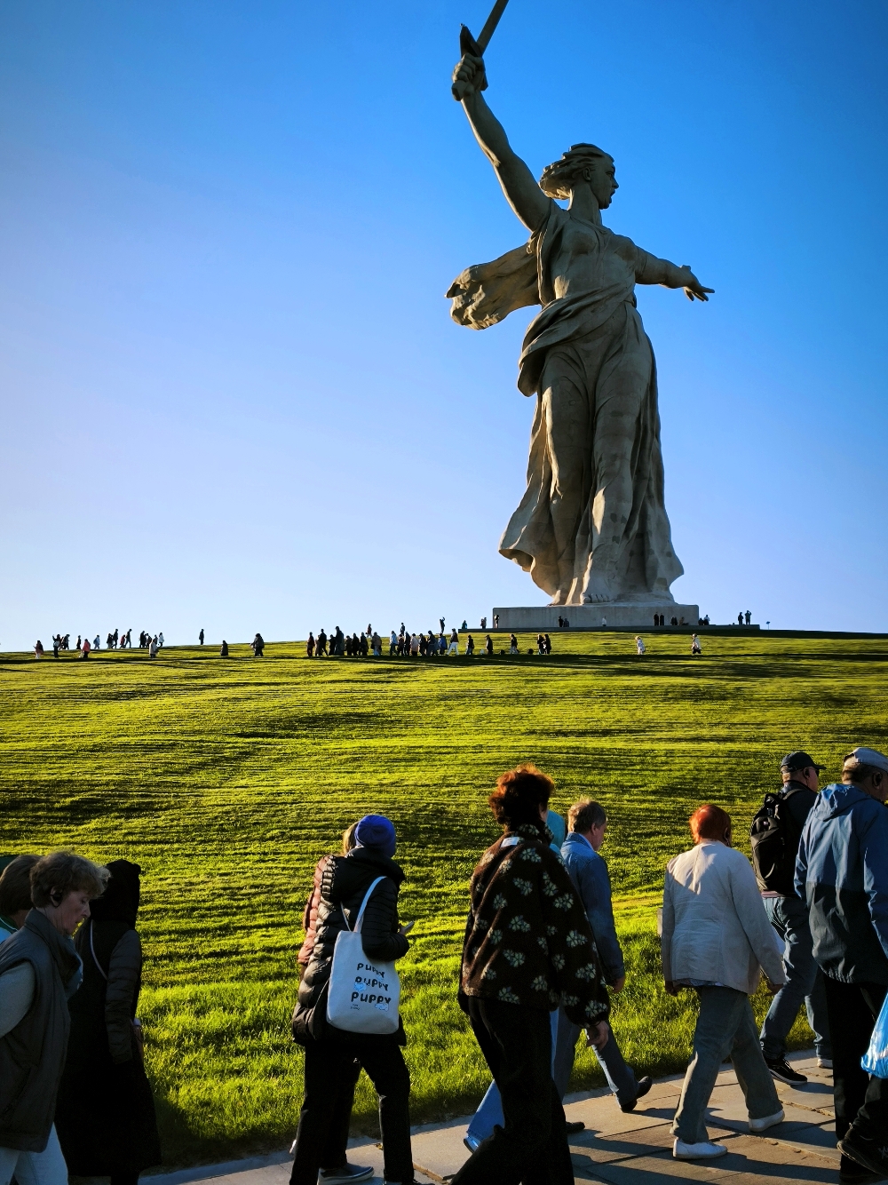 Не зарастёт народная тропа