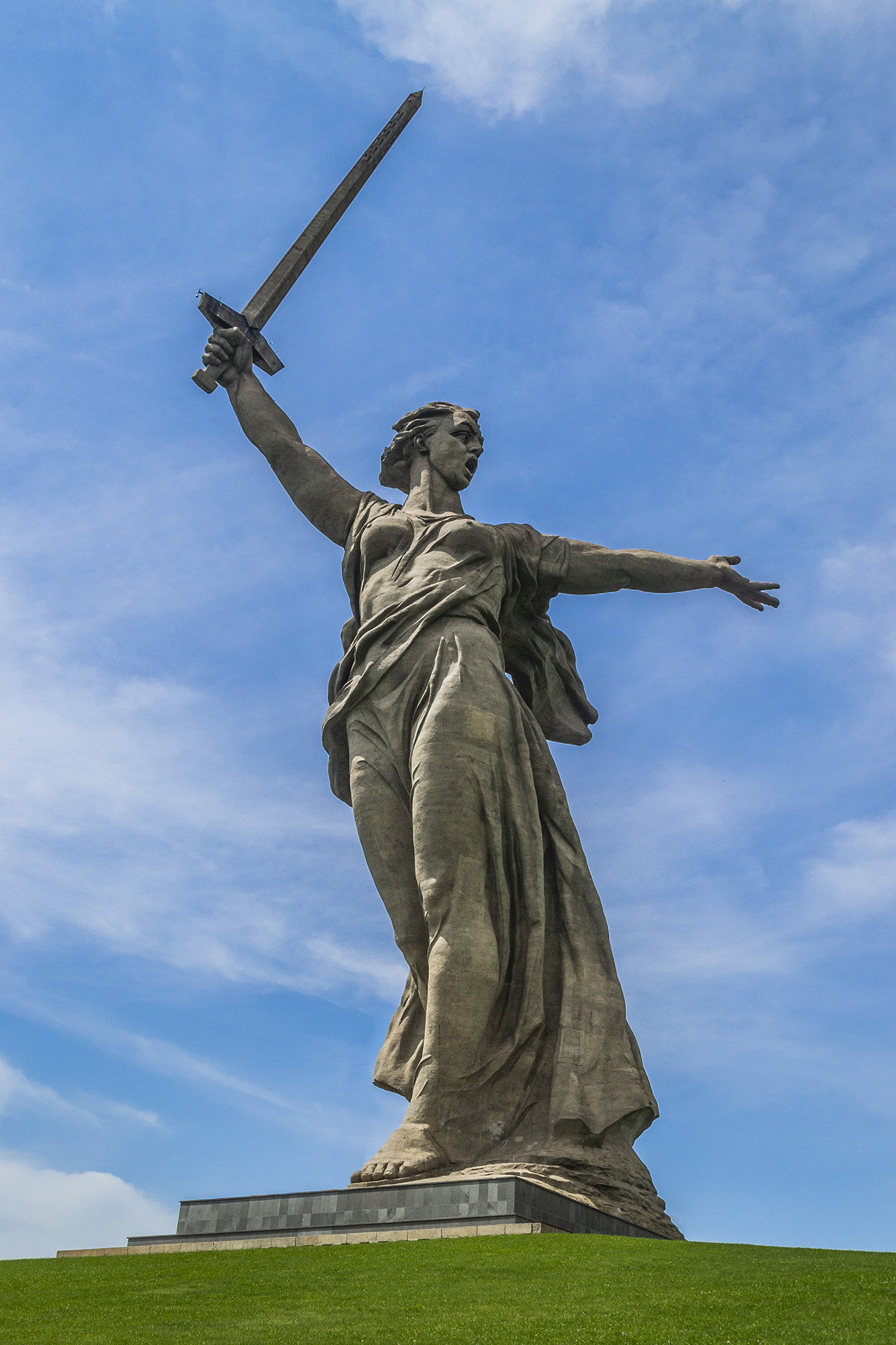 Монумент