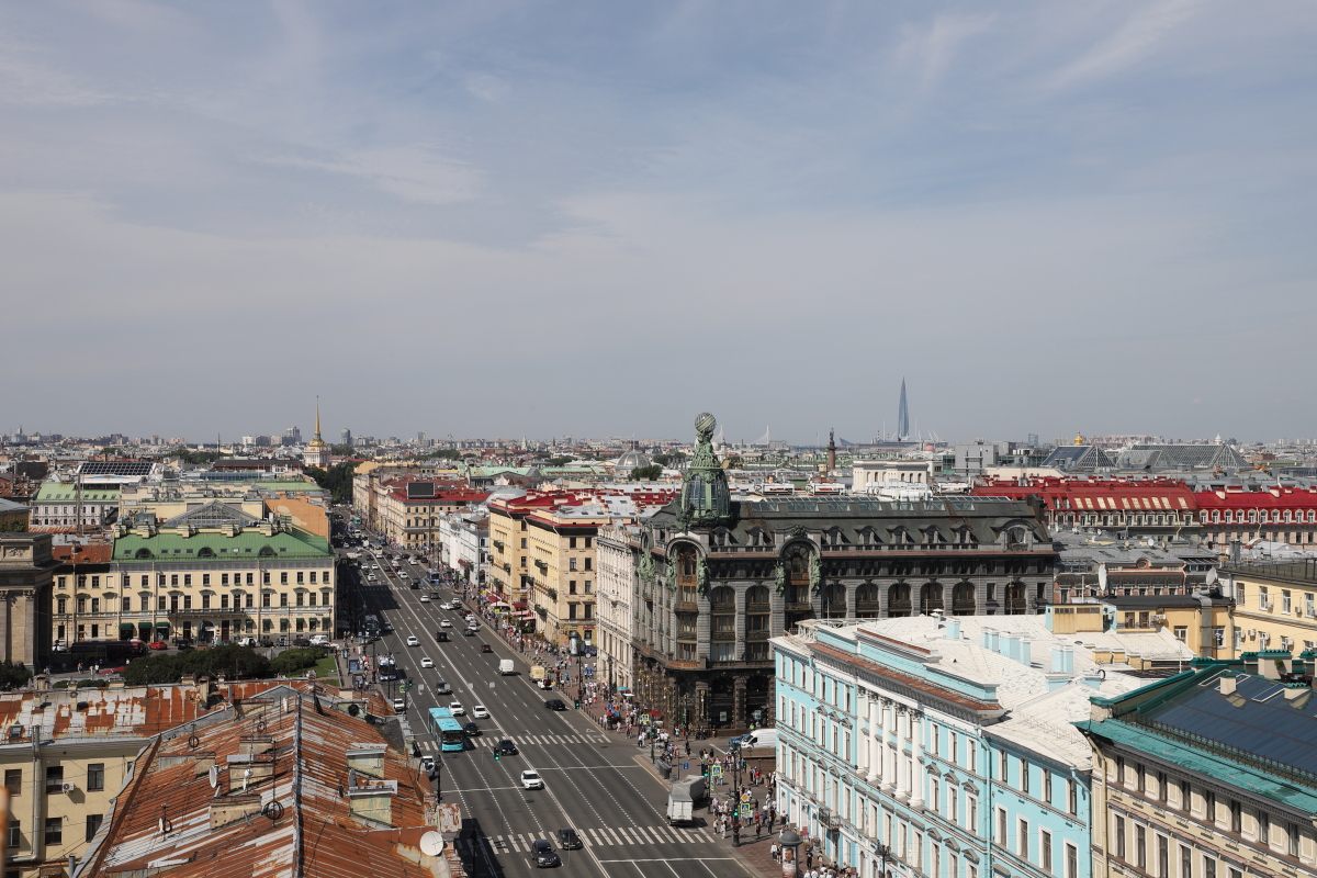 Санкт-Петербург.
