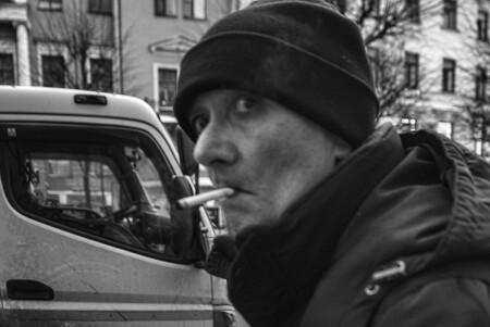 челоВЕК на улице