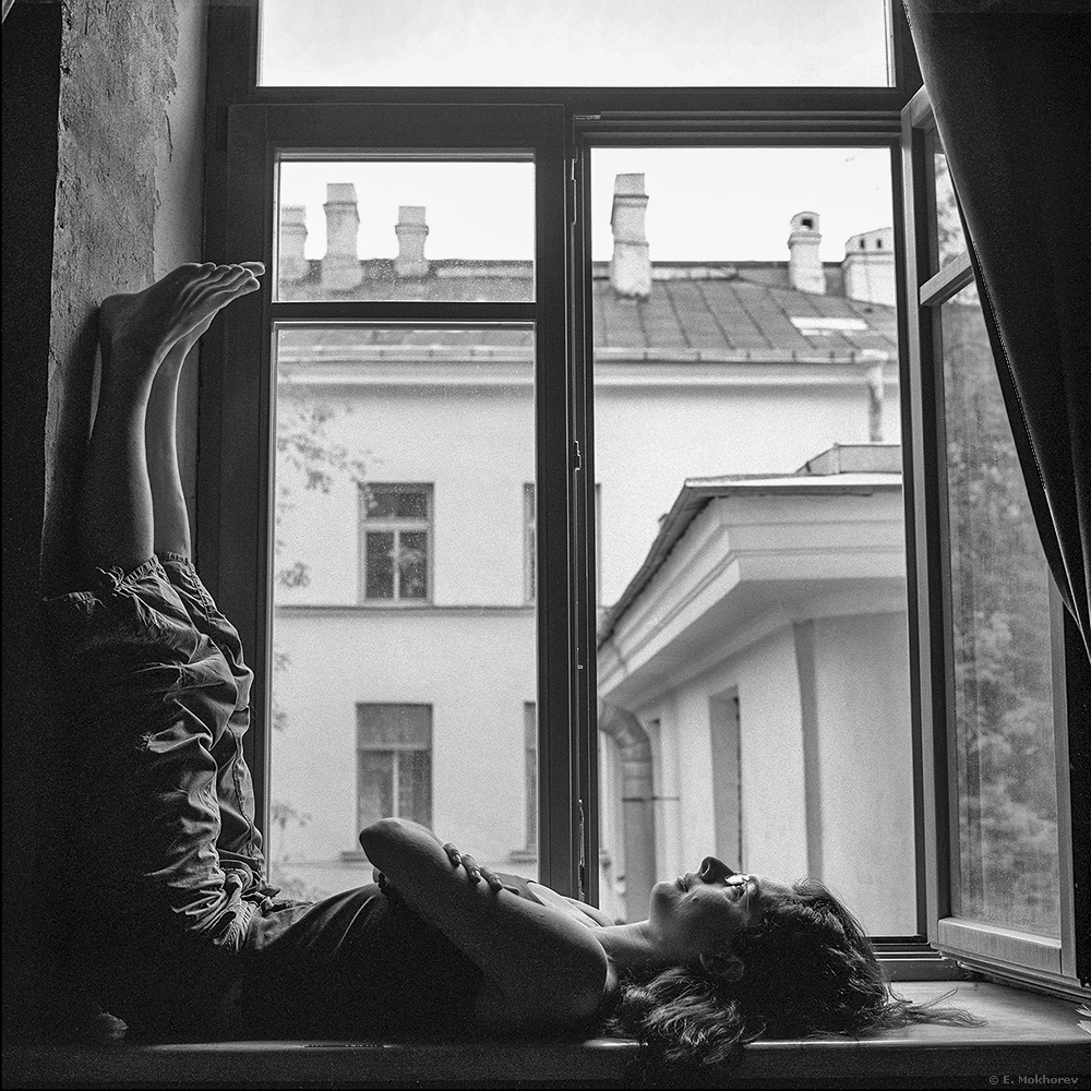 «Александра. С-Пб., июль 2005.» раздел «Портрет». «»