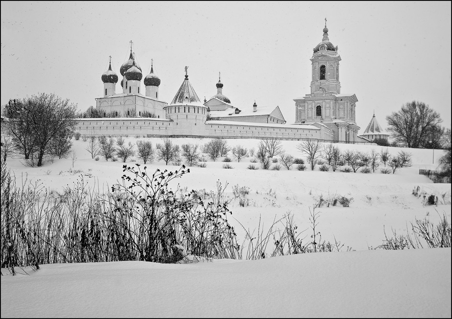 Высоцкий монастырь