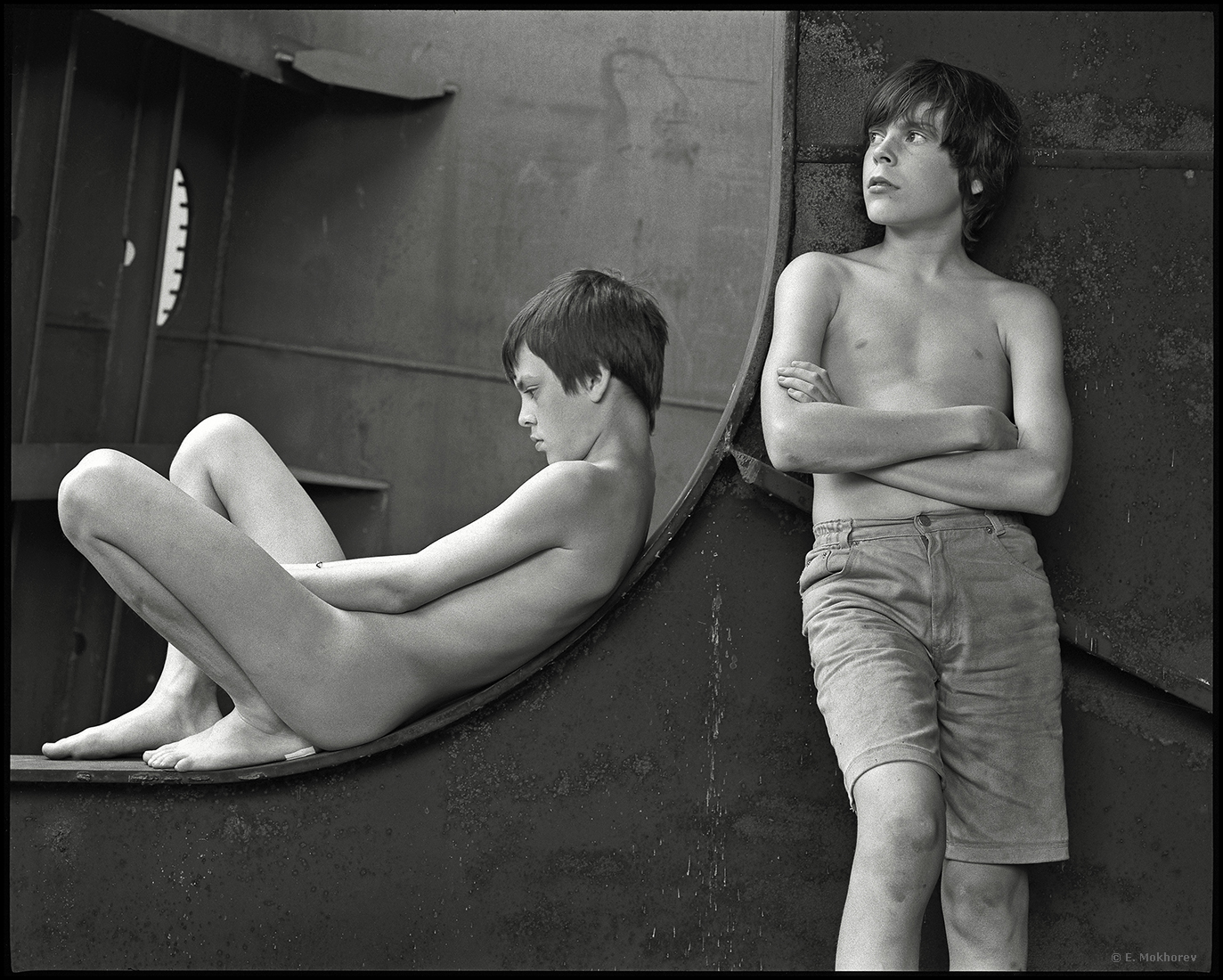 Саша и Костя. Кронштадт, 2002.