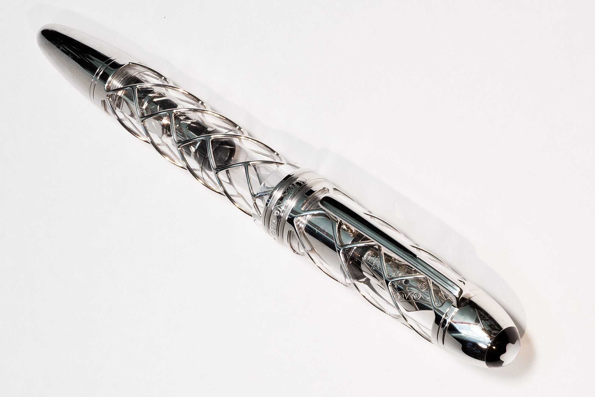 Ручка скелетон от Монблан