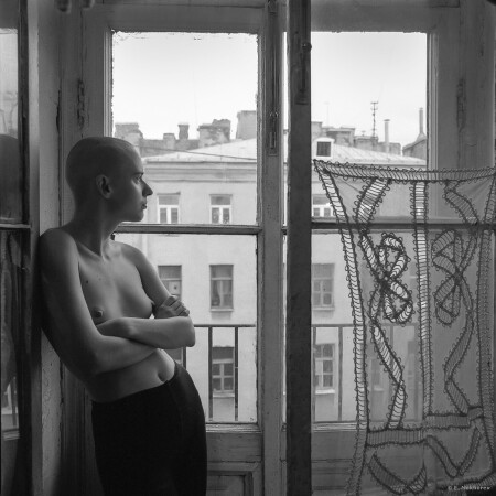 Анна. Дворы на Литейном. С-Пб., 2012.