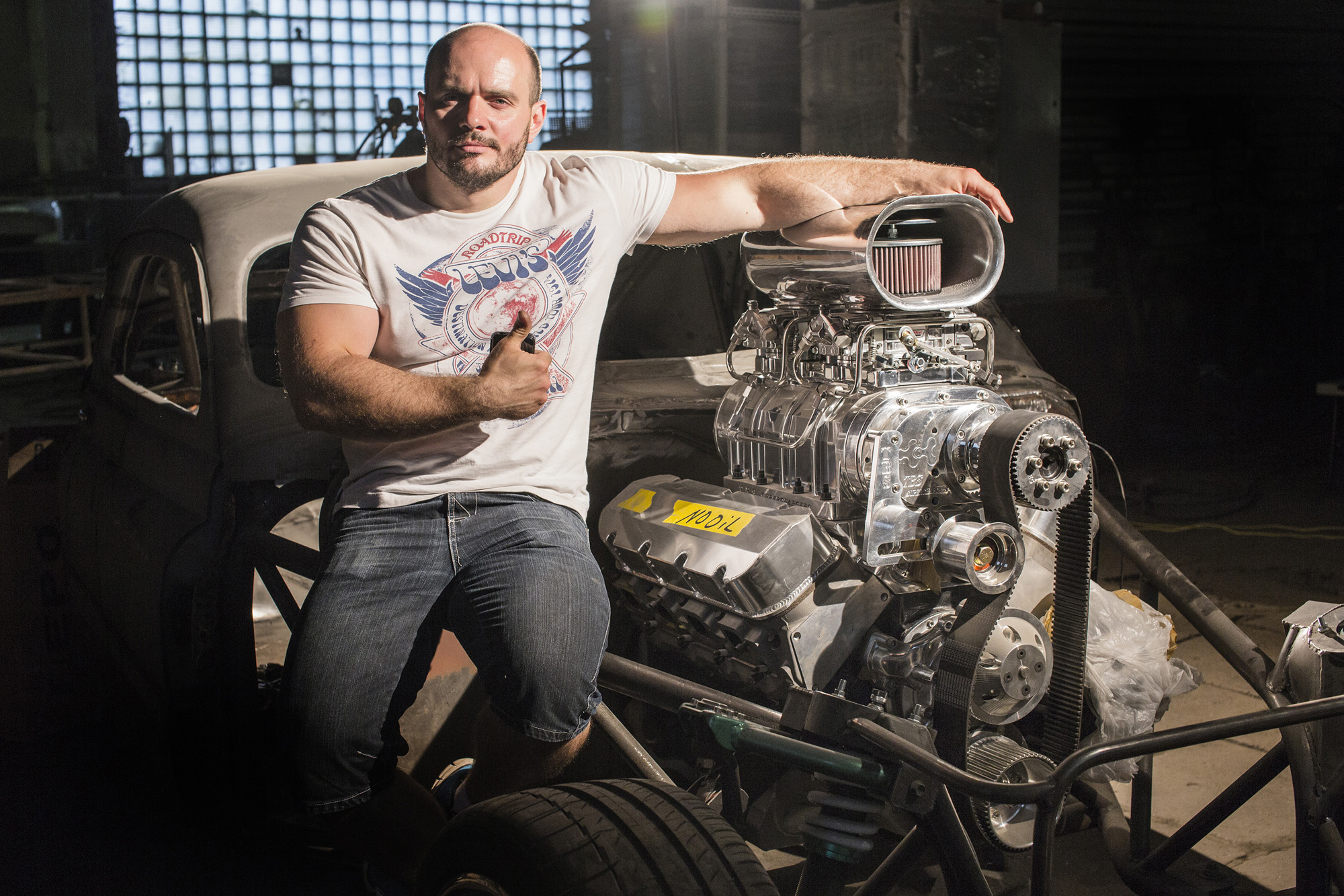 Антон и его кастомный V8