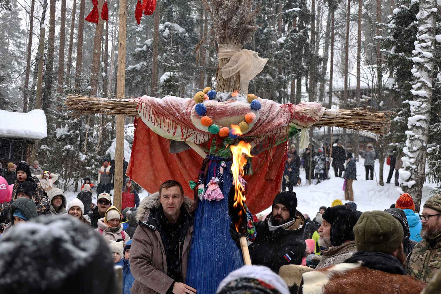 «Гуляй, народ! Весна у ворот, а зима — на убыль идёт!» раздел «». «»