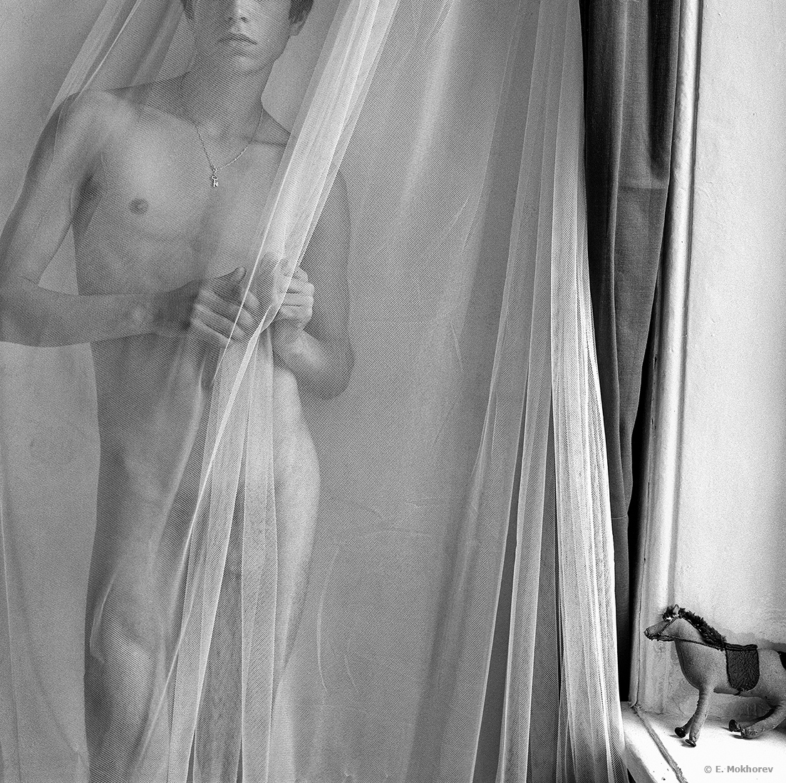 «Что-то про красного коня. С-Пб., 2015.» раздел «Эротика. Ню - арт». «»
