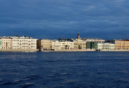 СиНева