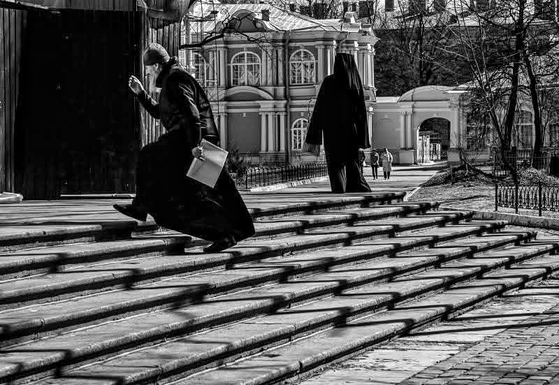 На службу...,Александра Невская лавра. раздел Репортаж