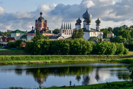 Тихвин