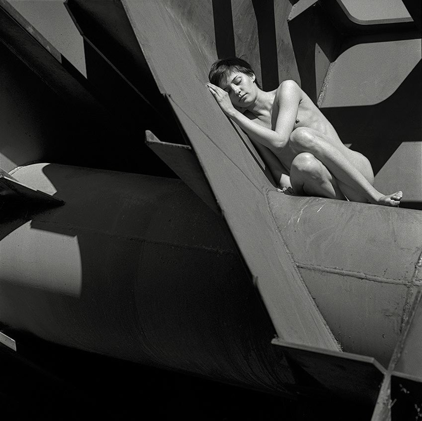«Дина. Кронштадт, 2005.» раздел «Эротика. Ню - арт». «»