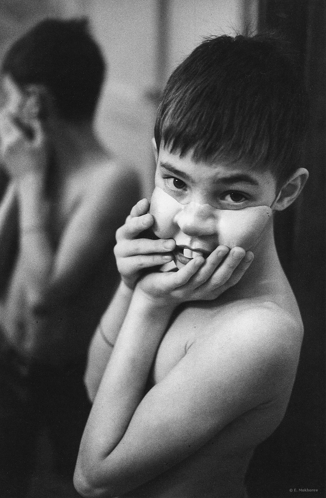 «Азис в маске. С-Пб., 1999.» раздел «Портрет». «»