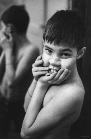 Азис в маске. С-Пб., 1999.