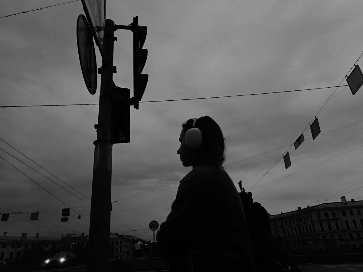 «//7*» раздел «Жанр». «»