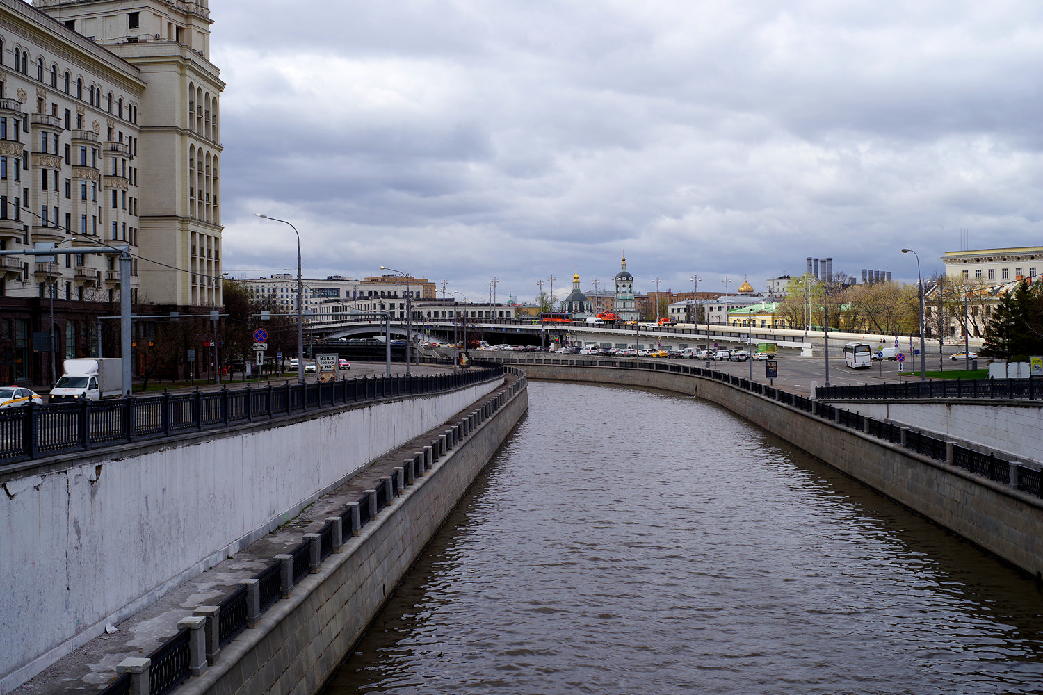 «Яуза» раздел «Городской пейзаж». «Река Яуза в Москве. Апрель 2024.»