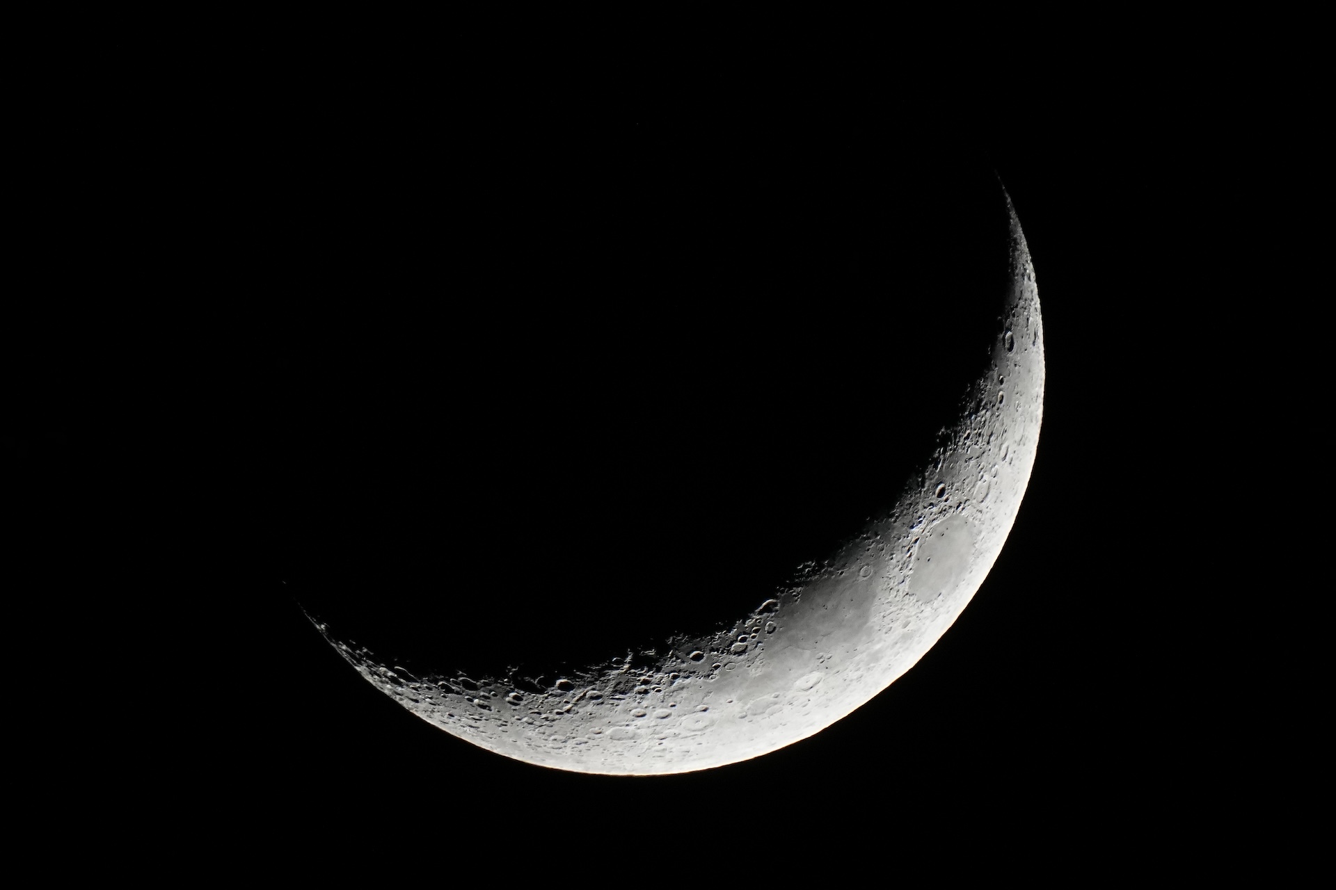 «MOON» раздел «Астрофотография». «A1 + 200-600 + 2X. Сегодня 366939км.....»