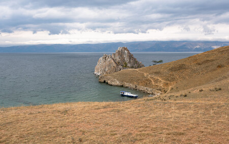 Скала Шаманка