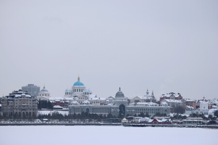 Кукольная Казань зимой